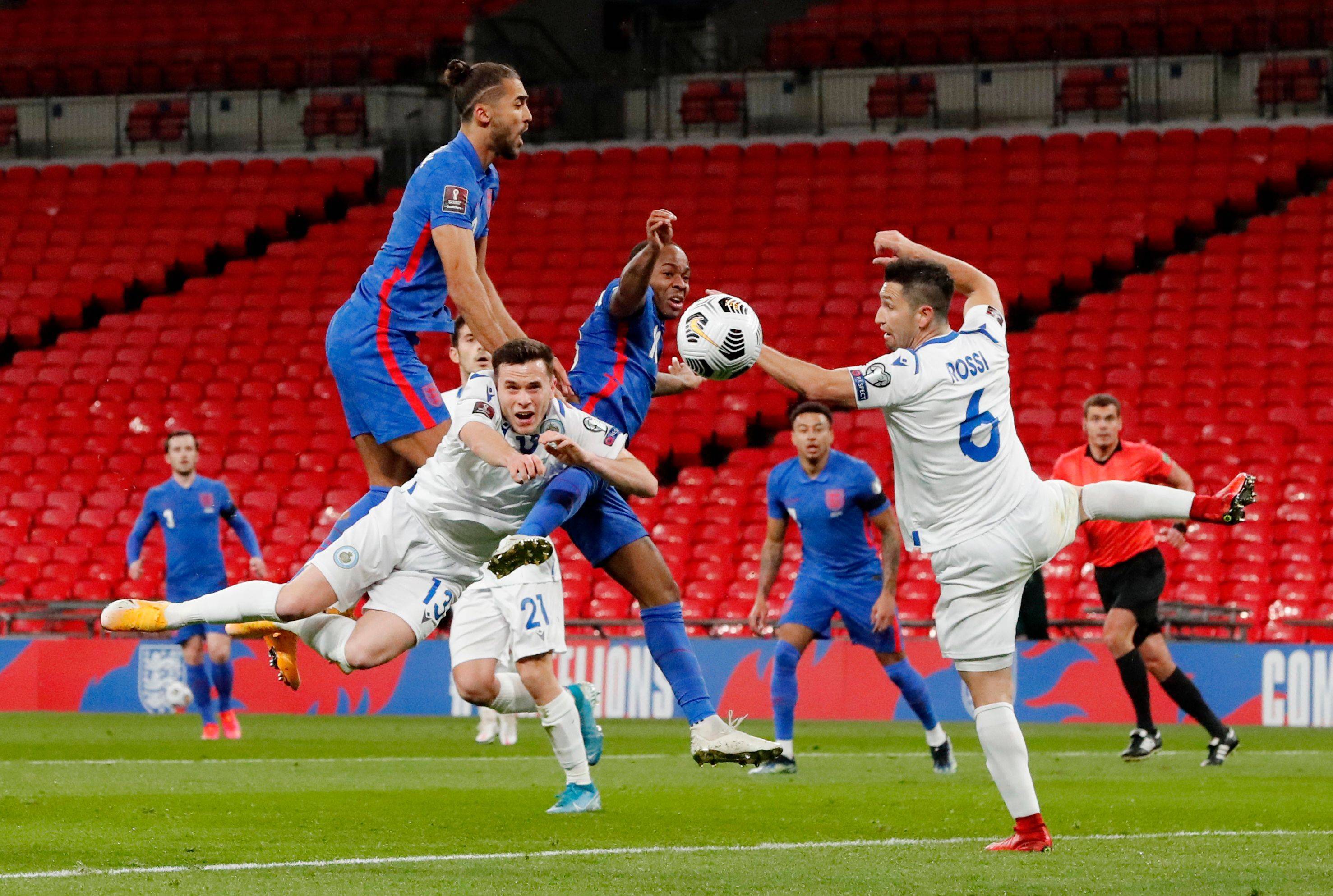 澳超战报：奥鲁维米送礼，喷气机7分钟3球，3-1力克凤凰（澳超速报：奥鲁维米失误，喷气机7分钟三连击，3-1击退凤凰）