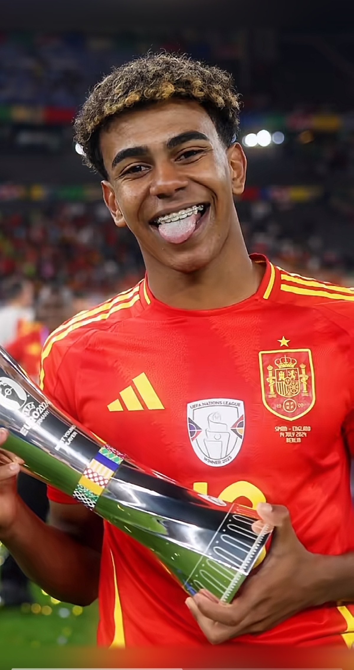 博尔哈：回到西班牙队是一种奖励，我可以在定位球中提供帮助（博尔哈：重返西班牙队是种肯定，我能在定位球上贡献力量）