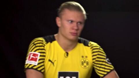 法比奥庆祝足协杯夺冠：我们是冠军，这座城市值得拥有这一刻（法比奥庆贺足协杯加冕：我们是冠军，这座城市值得这荣耀时刻）